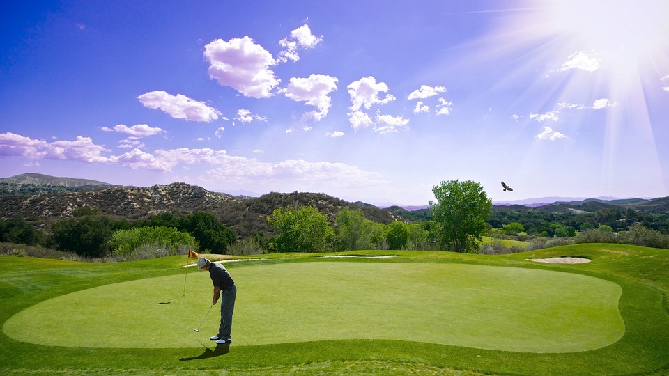 History of golf and its growth in popularity