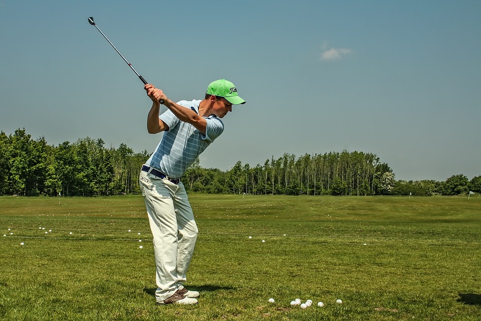 How to stay motivated when learning how to play golf?